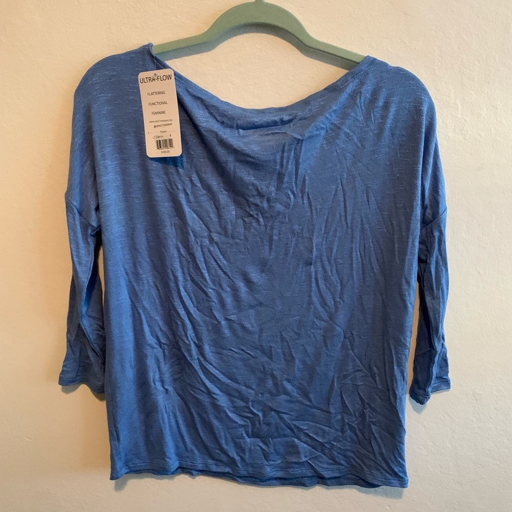 Vie Active workout top